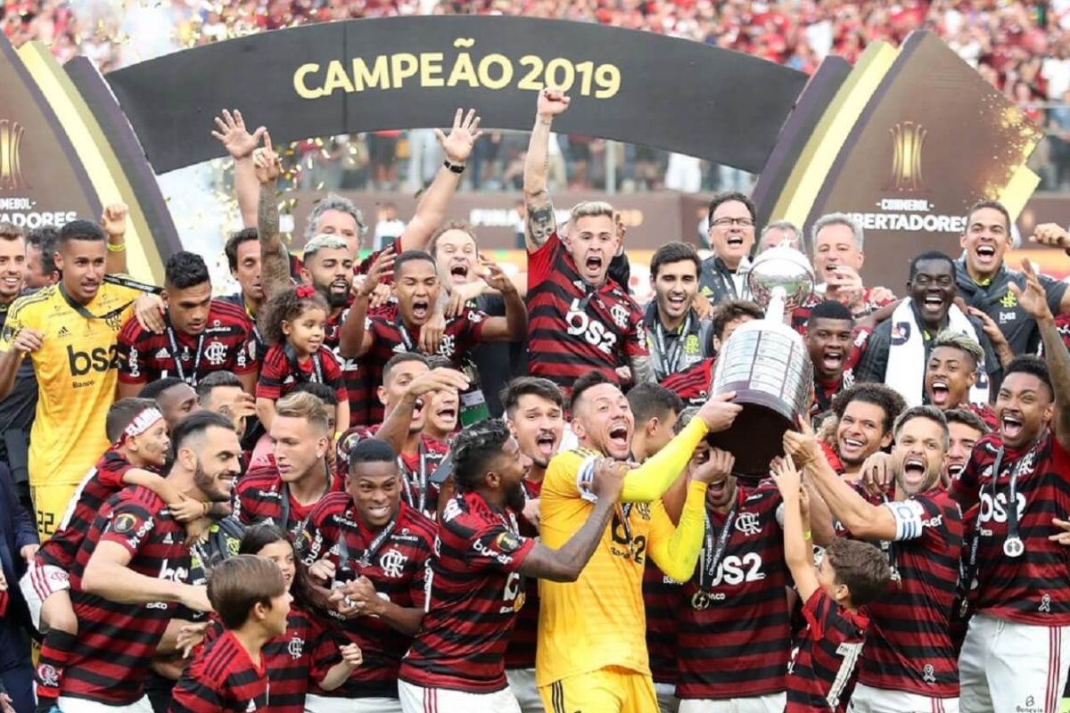 POSSÍVEL SAÍDA DE ÉVERTON RIBEIRO, DEIXARÁ APENAS 4 REMANESCENTES DO FLAMENGO DE 2019